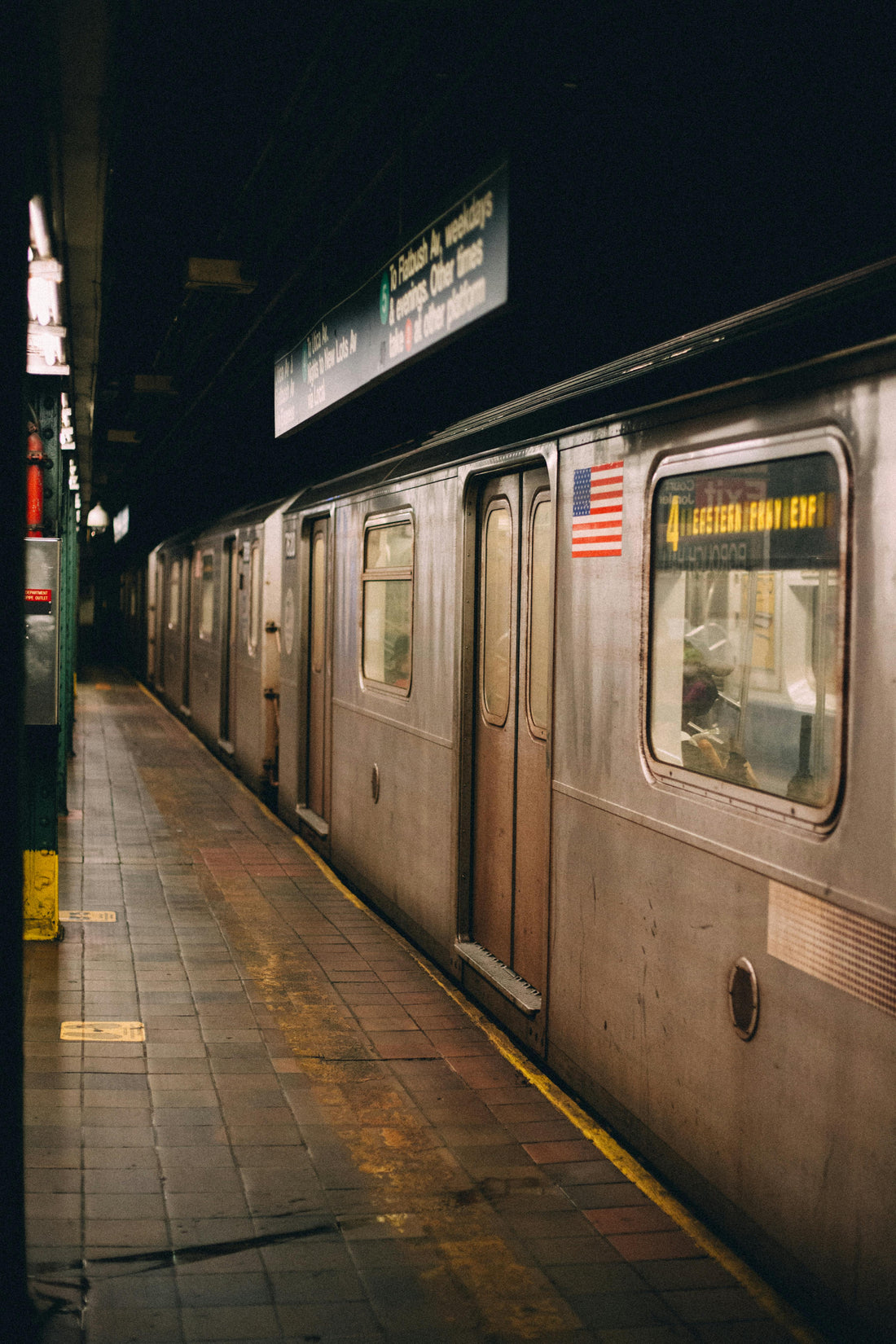 🚇 How to Use the NYC Subway Like a Pro (Even If You’ve Never Been Before)